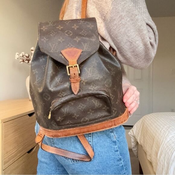 ✅AUTHENTIC✅LOUIS VUITTON MONTSOURIS MM BACKPACK - Picture 1 of 16